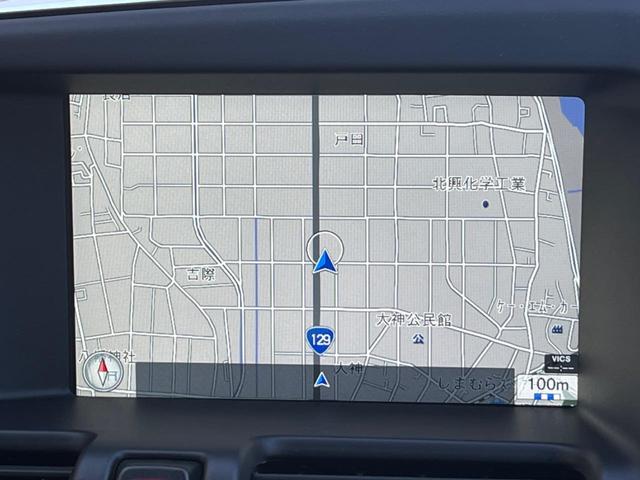 XC60 D4 クラシック 最終モデル サンルーフ 白革シート 純正ナビ バックカメラ 禁煙車 メモリー機能付きパワーシート シートヒーター Bluetooth パドルシフト パワーテールゲート BLIS ETC CD DVD(5枚目)