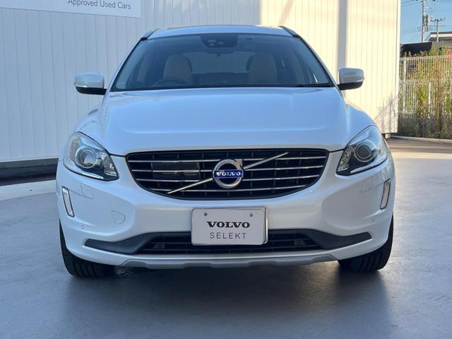 XC60 D4 クラシック 最終モデル サンルーフ 白革シート 純正ナビ バックカメラ 禁煙車 メモリー機能付きパワーシート シートヒーター Bluetooth パドルシフト パワーテールゲート BLIS ETC CD DVD(17枚目)