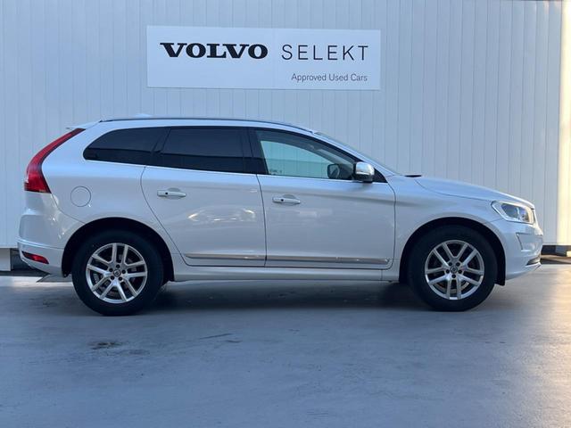 XC60 D4 クラシック 最終モデル サンルーフ 白革シート 純正ナビ バックカメラ 禁煙車 メモリー機能付きパワーシート シートヒーター Bluetooth パドルシフト パワーテールゲート BLIS ETC CD DVD(18枚目)