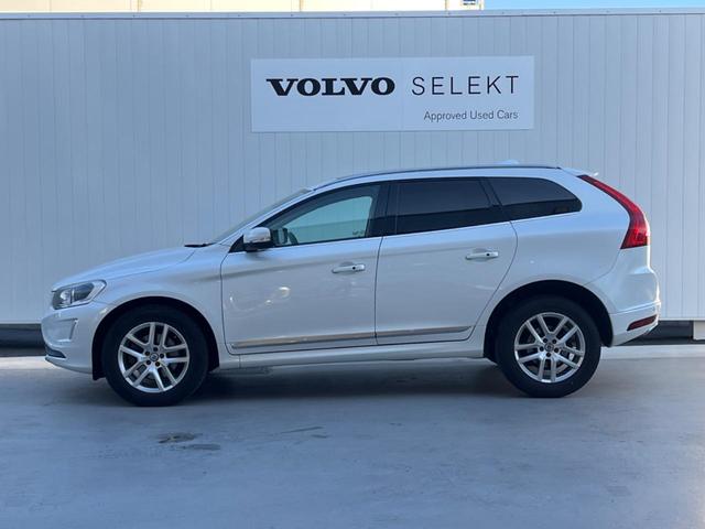 XC60 D4 クラシック 最終モデル サンルーフ 白革シート 純正ナビ バックカメラ 禁煙車 メモリー機能付きパワーシート シートヒーター Bluetooth パドルシフト パワーテールゲート BLIS ETC CD DVD(51枚目)