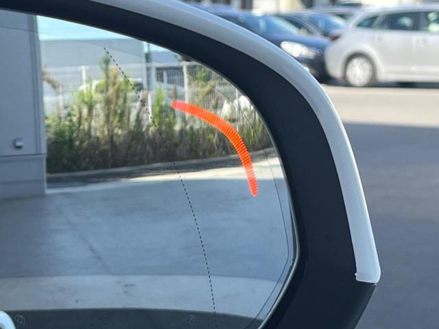 XC40 アルティメット B4 AWD 認定中古車 ワンオーナー harman/kardon Googleナビ 360°ビューカメラ 白革シート メモリー機能付きパワーシート シートヒーター 禁煙車 アダプティブクルーズコントロール(36枚目)