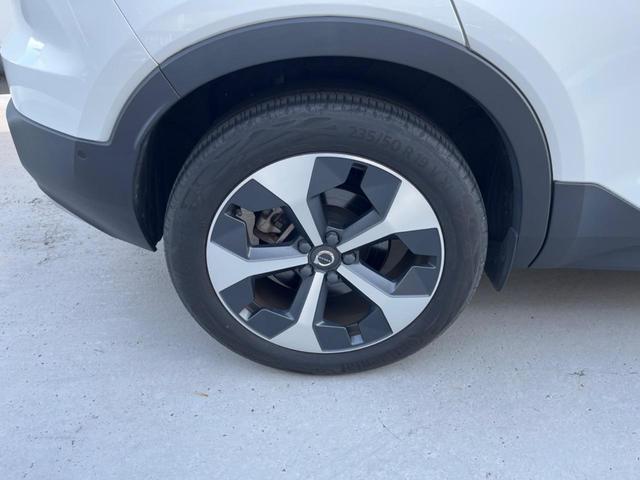 XC40 アルティメット B4 AWD 認定中古車 ワンオーナー harman/kardon Googleナビ 360°ビューカメラ 白革シート メモリー機能付きパワーシート シートヒーター 禁煙車 アダプティブクルーズコントロール(55枚目)