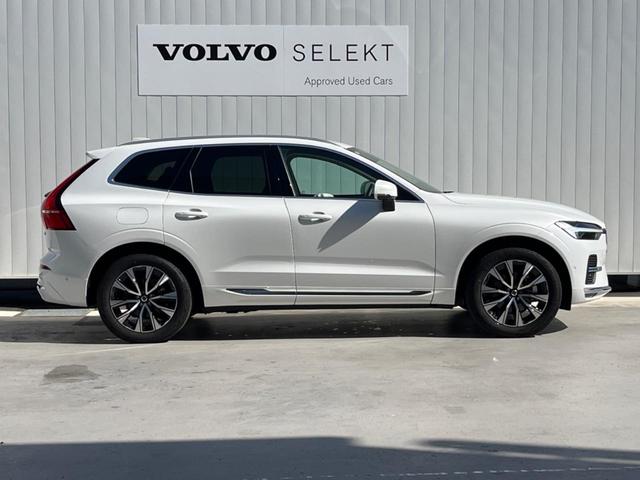 XC60 アルティメット B5 AWD 認定中古車 パノラマガラスサンルーフ ワンオーナー harman/kardon Googleナビ 360°ビュー 白革シート メモリー機能付きパワーシート シートヒーター ベンチレーション 禁煙車(23枚目)
