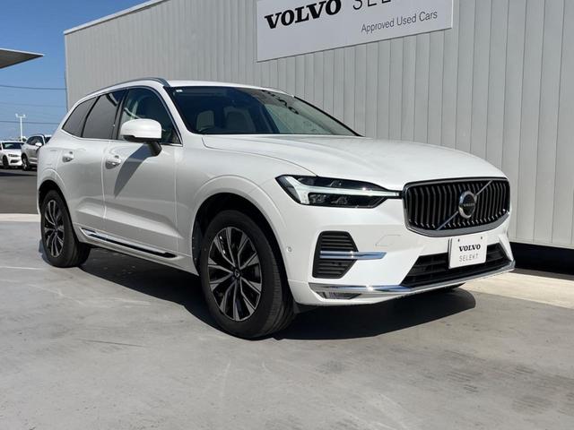XC60 アルティメット B5 AWD 認定中古車 パノラマガラスサンルーフ ワンオーナー harman/kardon Googleナビ 360°ビュー 白革シート メモリー機能付きパワーシート シートヒーター ベンチレーション 禁煙車(24枚目)