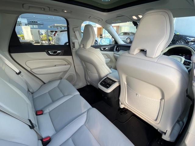 XC60 アルティメット B5 AWD 認定中古車 パノラマガラスサンルーフ ワンオーナー harman/kardon Googleナビ 360°ビュー 白革シート メモリー機能付きパワーシート シートヒーター ベンチレーション 禁煙車(44枚目)
