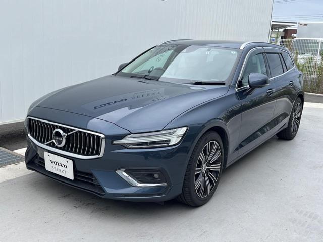 Ｖ６０ Ｔ５　インスクリプション　認定中古車　ｈａｒｍａｎ／ｋａｒｄｏｎ　白革シート　純正ナビ　３６０°ビューカメラ　メモリー機能付きパワーシート　禁煙車　Ｂｌｕｅｔｏｏｔｈ　パワーテールゲート　シートヒーター　ルーフレール（23枚目）