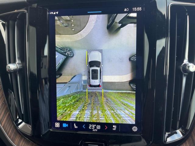 ＸＣ６０ プラス　Ｂ５　認定中古車　サンルーフ　本革シート　禁煙車　純正Ｇｏｏｇｌｅナビ　３６０°ビューカメラ　クライメートパッケージ　パイロットアシスト　メモリーシート　全席シートヒーター　ステアリングヒーター（7枚目）