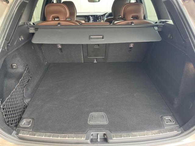 ＸＣ６０ プラス　Ｂ５　認定中古車　サンルーフ　本革シート　禁煙車　純正Ｇｏｏｇｌｅナビ　３６０°ビューカメラ　クライメートパッケージ　パイロットアシスト　メモリーシート　全席シートヒーター　ステアリングヒーター（16枚目）