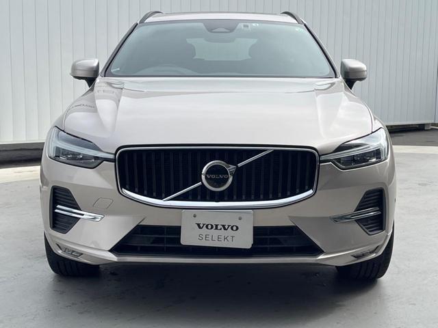 ＸＣ６０ プラス　Ｂ５　認定中古車　サンルーフ　本革シート　禁煙車　純正Ｇｏｏｇｌｅナビ　３６０°ビューカメラ　クライメートパッケージ　パイロットアシスト　メモリーシート　全席シートヒーター　ステアリングヒーター（18枚目）