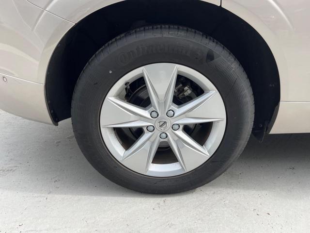 ＸＣ６０ プラス　Ｂ５　認定中古車　サンルーフ　本革シート　禁煙車　純正Ｇｏｏｇｌｅナビ　３６０°ビューカメラ　クライメートパッケージ　パイロットアシスト　メモリーシート　全席シートヒーター　ステアリングヒーター（26枚目）