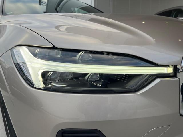 ＸＣ６０ プラス　Ｂ５　認定中古車　サンルーフ　本革シート　禁煙車　純正Ｇｏｏｇｌｅナビ　３６０°ビューカメラ　クライメートパッケージ　パイロットアシスト　メモリーシート　全席シートヒーター　ステアリングヒーター（33枚目）