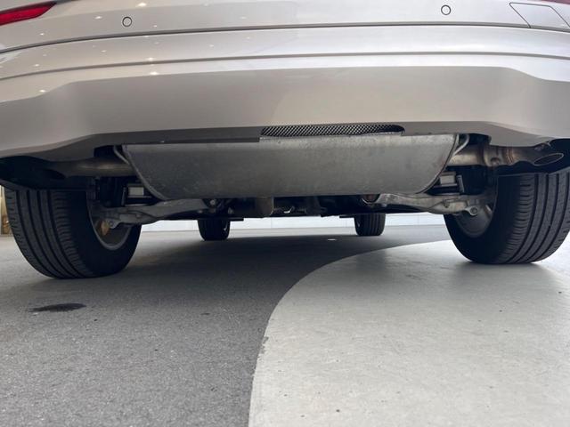 ＸＣ６０ プラス　Ｂ５　認定中古車　サンルーフ　本革シート　禁煙車　純正Ｇｏｏｇｌｅナビ　３６０°ビューカメラ　クライメートパッケージ　パイロットアシスト　メモリーシート　全席シートヒーター　ステアリングヒーター（45枚目）