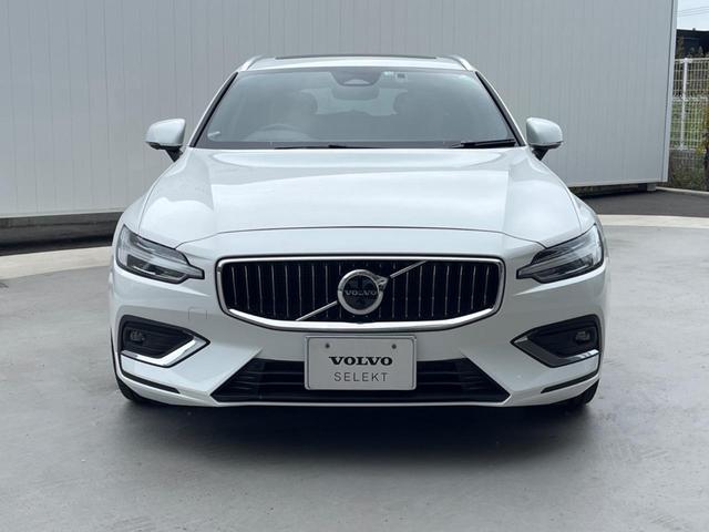 V60 アルティメット B4 認定中古車 harman/kardon 茶革シート Googleナビ 360°ビューカメラ 禁煙車 メモリー機能付きパワーシート シートヒーター パワーテールゲート Bluetooth ETC(17枚目)
