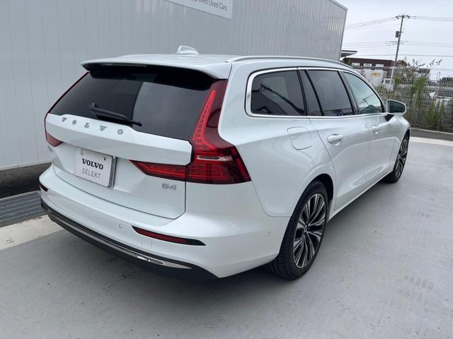 V60 アルティメット B4 認定中古車 harman/kardon 茶革シート Googleナビ 360°ビューカメラ 禁煙車 メモリー機能付きパワーシート シートヒーター パワーテールゲート Bluetooth ETC(49枚目)