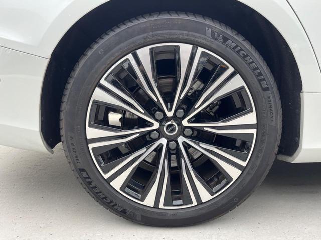 V60 アルティメット B4 認定中古車 harman/kardon 茶革シート Googleナビ 360°ビューカメラ 禁煙車 メモリー機能付きパワーシート シートヒーター パワーテールゲート Bluetooth ETC(50枚目)