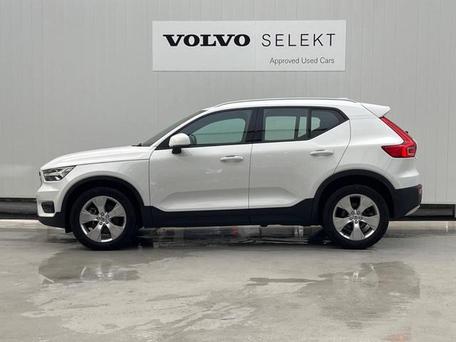 XC40 B4 AWD モメンタム 認定中古車 純正ナビ 360°ビューカメラ 禁煙車 メモリー機能付きパワーシート Bluetooth パワーテールゲート ルーフレール シートヒーター ETC BLIS LEDヘッドライト(16枚目)