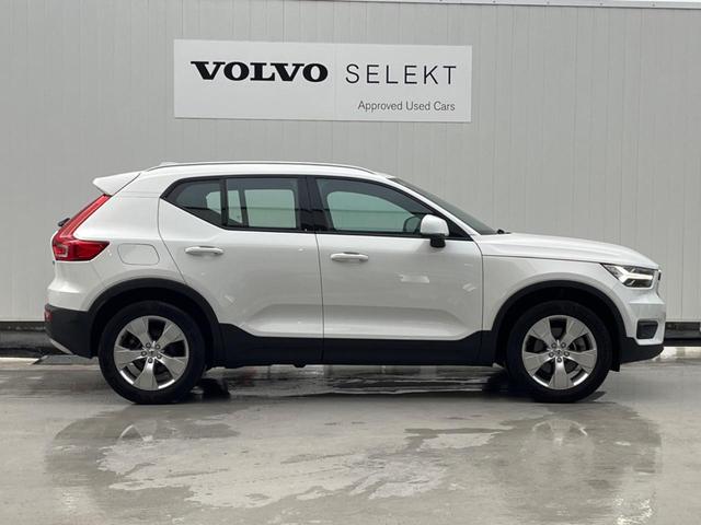 XC40 B4 AWD モメンタム 認定中古車 純正ナビ 360°ビューカメラ 禁煙車 メモリー機能付きパワーシート Bluetooth パワーテールゲート ルーフレール シートヒーター ETC BLIS LEDヘッドライト(22枚目)