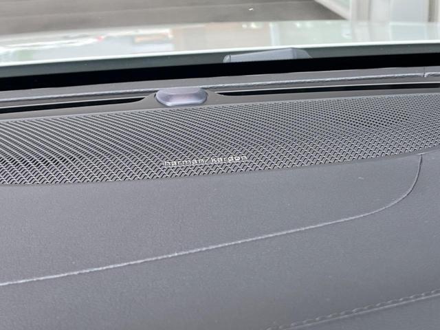 Ｖ６０ Ｔ５　インスクリプション　認定中古車サンルーフ　純正９インチナビ　黒革シート　３６０°ビューカメラ　ｈａｒｍａｎｋａｒｄｏｎ　インテリセーフ　レーダークルーズ　シートヒーター　パワーシート　パワーバックドア　ＬＥＤヘッドライト（6枚目）