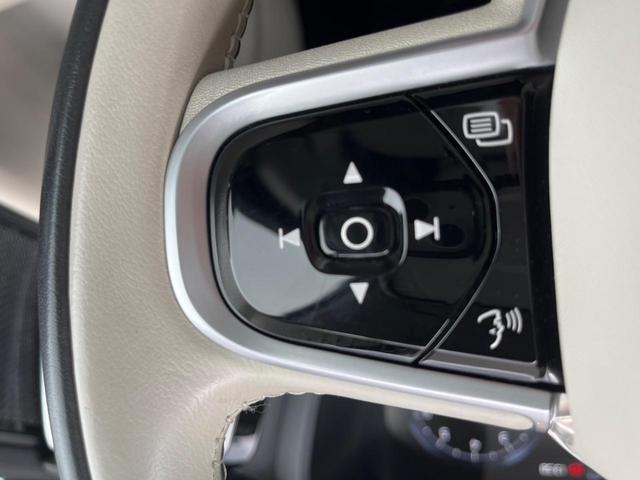 Ｖ６０ Ｔ５　インスクリプション　認定中古車サンルーフ　純正９インチナビ　黒革シート　３６０°ビューカメラ　ｈａｒｍａｎｋａｒｄｏｎ　インテリセーフ　レーダークルーズ　シートヒーター　パワーシート　パワーバックドア　ＬＥＤヘッドライト（32枚目）