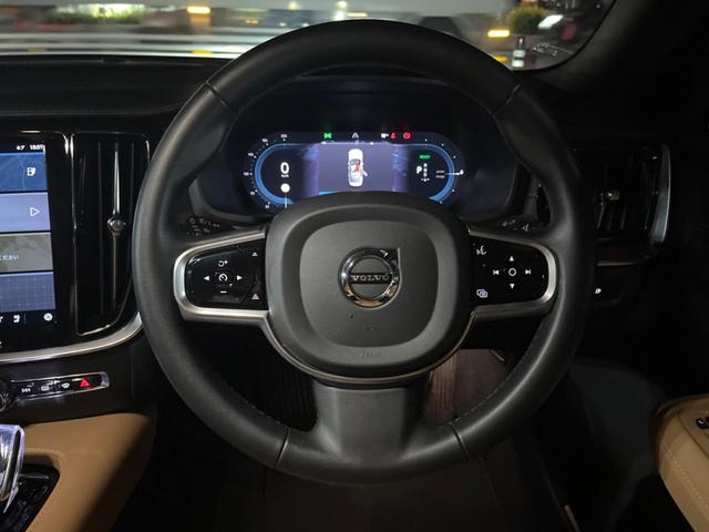 S60 リチャジアルティメットT6AWDプラグインハイブリド 認定中古車 サンルーフ ワンオーナー 禁煙車 AWD harman/kardon インテリセーフ 衝突被害軽減ブレーキ 360°ビューカメラ パイロットアシスト 純正9インチナビ シートヒーター(10枚目)