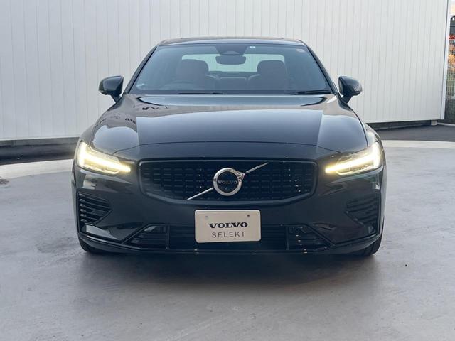 S60 リチャジアルティメットT6AWDプラグインハイブリド 認定中古車 サンルーフ ワンオーナー 禁煙車 AWD harman/kardon インテリセーフ 衝突被害軽減ブレーキ 360°ビューカメラ パイロットアシスト 純正9インチナビ シートヒーター(16枚目)