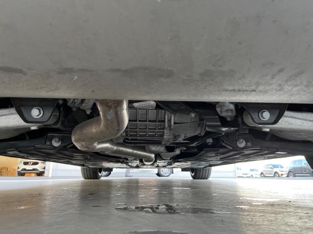 Ｖ６０ リチャジアルティメットＴ６ＡＷＤプラグインハイブリド　認定中古車　　パノラマガラスサンルーフ　純正ナビ　３６０°ビューカメラ　メモリー機能付きパワーシート　禁煙車　シートヒーター　ベンチレーション　パワーテールゲート　Ｂｌｕｅｔｏｏｔｈ　ＥＴＣ（21枚目）