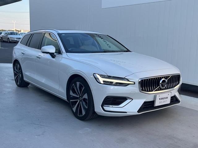 Ｖ６０ リチャジアルティメットＴ６ＡＷＤプラグインハイブリド　認定中古車　　パノラマガラスサンルーフ　純正ナビ　３６０°ビューカメラ　メモリー機能付きパワーシート　禁煙車　シートヒーター　ベンチレーション　パワーテールゲート　Ｂｌｕｅｔｏｏｔｈ　ＥＴＣ（25枚目）