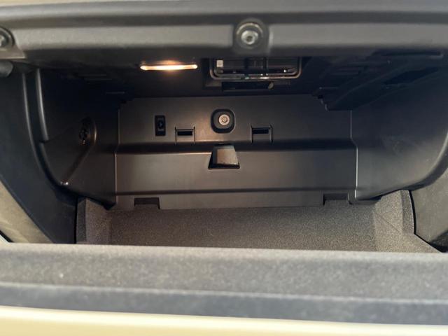 Ｖ６０ リチャジアルティメットＴ６ＡＷＤプラグインハイブリド　認定中古車　　パノラマガラスサンルーフ　純正ナビ　３６０°ビューカメラ　メモリー機能付きパワーシート　禁煙車　シートヒーター　ベンチレーション　パワーテールゲート　Ｂｌｕｅｔｏｏｔｈ　ＥＴＣ（30枚目）