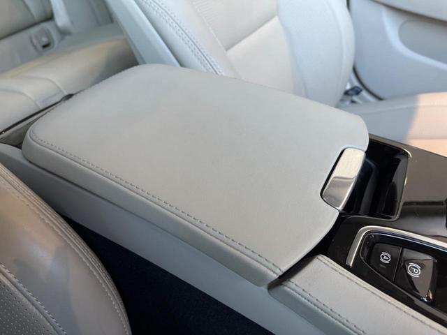 Ｖ６０ リチャジアルティメットＴ６ＡＷＤプラグインハイブリド　認定中古車　　パノラマガラスサンルーフ　純正ナビ　３６０°ビューカメラ　メモリー機能付きパワーシート　禁煙車　シートヒーター　ベンチレーション　パワーテールゲート　Ｂｌｕｅｔｏｏｔｈ　ＥＴＣ（49枚目）