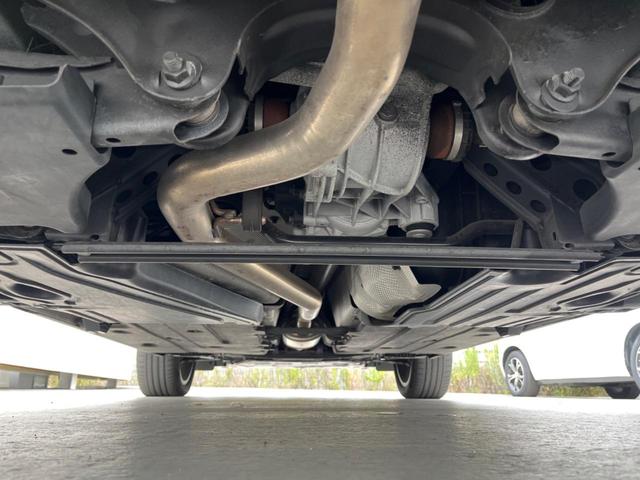 ＸＣ４０ Ｔ４　ＡＷＤ　インスクリプション　認定中古車　ｈａｒｍａｎ／ｋａｒｄｏｎ　白革シート　純正ナビ　３６０°ビューカメラ　メモリー機能付きパワーシート　シートヒーター　禁煙車　Ｂｌｕｅｔｏｏｔｈ　パワーテールゲート　ＥＴＣ　ルーフレール（21枚目）