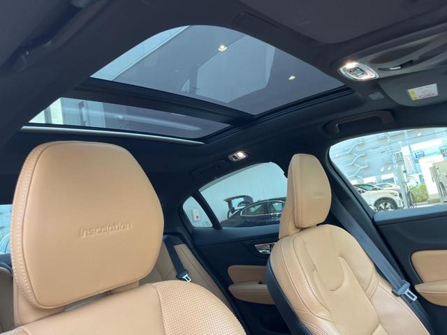 S60 T5 インスクリプション 認定中古車 パノラマガラスサンルーフ harman/kardon 茶革シート メモリー機能付きパワーシート 純正ナビ 360°ビューカメラ 禁煙車 Bluetooth シートヒーター ベンチレーション(2枚目)