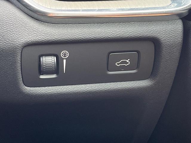 S60 T5 インスクリプション 認定中古車 パノラマガラスサンルーフ harman/kardon 茶革シート メモリー機能付きパワーシート 純正ナビ 360°ビューカメラ 禁煙車 Bluetooth シートヒーター ベンチレーション(24枚目)