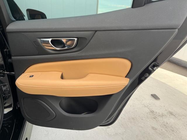 S60 T5 インスクリプション 認定中古車 パノラマガラスサンルーフ harman/kardon 茶革シート メモリー機能付きパワーシート 純正ナビ 360°ビューカメラ 禁煙車 Bluetooth シートヒーター ベンチレーション(43枚目)