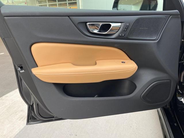 S60 T5 インスクリプション 認定中古車 パノラマガラスサンルーフ harman/kardon 茶革シート メモリー機能付きパワーシート 純正ナビ 360°ビューカメラ 禁煙車 Bluetooth シートヒーター ベンチレーション(49枚目)