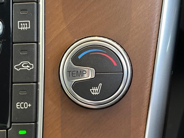 ＸＣ６０ Ｄ４　ＳＥ　黒革シート　純正ナビ　バックカメラ　メモリー機能付きパワーシート　シートヒーター　禁煙車　Ｂｌｕｅｔｏｏｔｈ　パドルシフト　ＥＴＣ　ＢＬＩＳ　パワーテールゲート　ＣＤ　ＤＶＤ（7枚目）