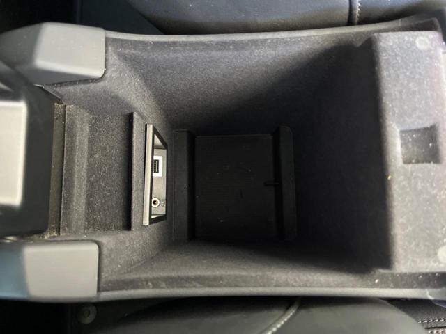 ＸＣ６０ Ｄ４　ＳＥ　黒革シート　純正ナビ　バックカメラ　メモリー機能付きパワーシート　シートヒーター　禁煙車　Ｂｌｕｅｔｏｏｔｈ　パドルシフト　ＥＴＣ　ＢＬＩＳ　パワーテールゲート　ＣＤ　ＤＶＤ（40枚目）