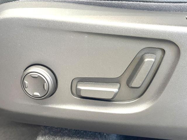 XC40 アルティメット B4 AWD 認定中古車 harman/kardon 黒革シート Googleナビ 360°ビューカメラ 禁煙車 メモリー機能付きパワーシート シートヒーター ハンドルヒーター ルーフレール パワーテールゲート(54枚目)