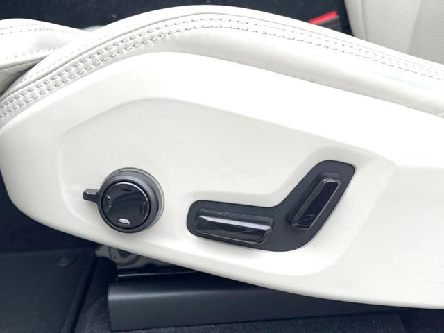 ＸＣ６０ Ｔ８　ツインエンジン　ＡＷＤ　インスクリプション　サンルーフ　ファインナッパレザー　スーパーチャージャー　Ｂ＆Ｗプレミアムサウンド　エアサスペンション　衝突被害軽減ブレーキ　３６０°ビューカメラ　パイロットアシスト　レーダークルーズ　純正９インチナビ（10枚目）