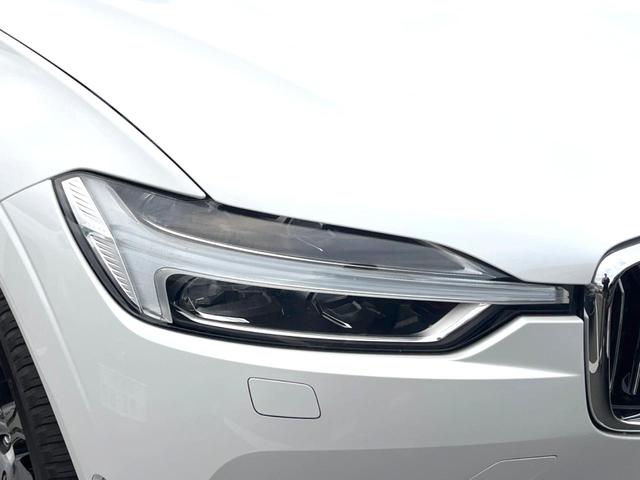 ＸＣ６０ Ｔ８　ツインエンジン　ＡＷＤ　インスクリプション　サンルーフ　ファインナッパレザー　スーパーチャージャー　Ｂ＆Ｗプレミアムサウンド　エアサスペンション　衝突被害軽減ブレーキ　３６０°ビューカメラ　パイロットアシスト　レーダークルーズ　純正９インチナビ（16枚目）