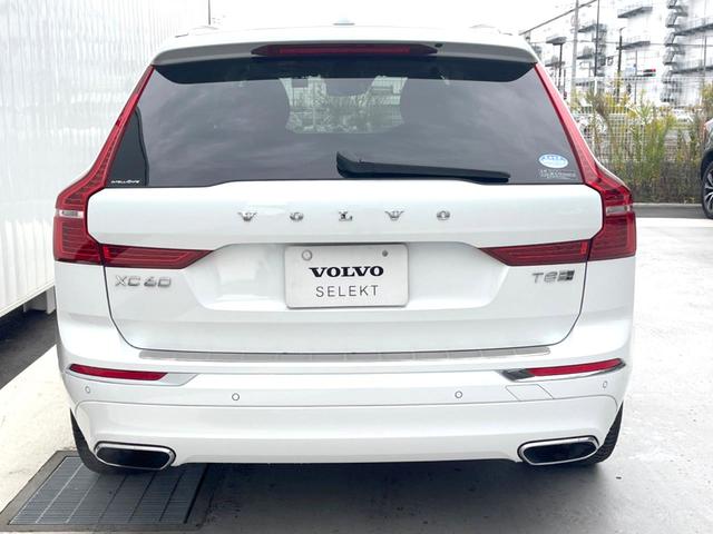 ＸＣ６０ Ｔ８　ツインエンジン　ＡＷＤ　インスクリプション　サンルーフ　ファインナッパレザー　スーパーチャージャー　Ｂ＆Ｗプレミアムサウンド　エアサスペンション　衝突被害軽減ブレーキ　３６０°ビューカメラ　パイロットアシスト　レーダークルーズ　純正９インチナビ（19枚目）