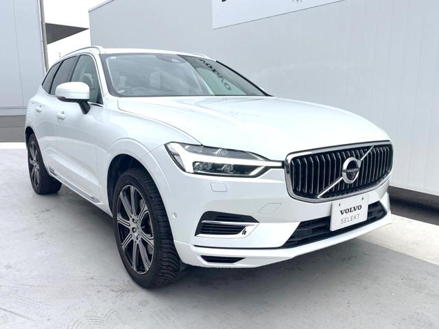 ＸＣ６０ Ｔ８　ツインエンジン　ＡＷＤ　インスクリプション　サンルーフ　ファインナッパレザー　スーパーチャージャー　Ｂ＆Ｗプレミアムサウンド　エアサスペンション　衝突被害軽減ブレーキ　３６０°ビューカメラ　パイロットアシスト　レーダークルーズ　純正９インチナビ（20枚目）