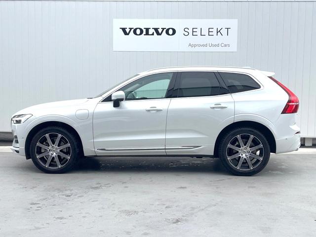 ＸＣ６０ Ｔ８　ツインエンジン　ＡＷＤ　インスクリプション　サンルーフ　ファインナッパレザー　スーパーチャージャー　Ｂ＆Ｗプレミアムサウンド　エアサスペンション　衝突被害軽減ブレーキ　３６０°ビューカメラ　パイロットアシスト　レーダークルーズ　純正９インチナビ（21枚目）