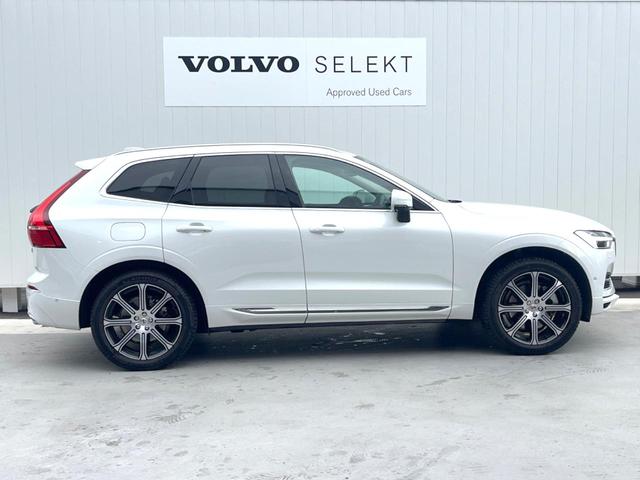 ＸＣ６０ Ｔ８　ツインエンジン　ＡＷＤ　インスクリプション　サンルーフ　ファインナッパレザー　スーパーチャージャー　Ｂ＆Ｗプレミアムサウンド　エアサスペンション　衝突被害軽減ブレーキ　３６０°ビューカメラ　パイロットアシスト　レーダークルーズ　純正９インチナビ（22枚目）