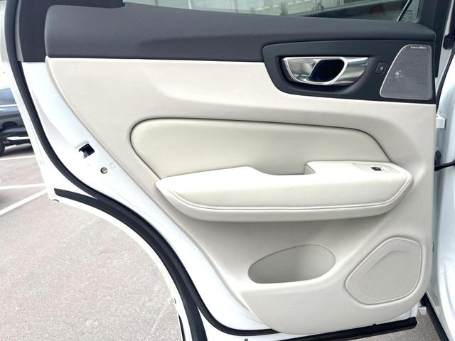 ＸＣ６０ Ｔ８　ツインエンジン　ＡＷＤ　インスクリプション　サンルーフ　ファインナッパレザー　スーパーチャージャー　Ｂ＆Ｗプレミアムサウンド　エアサスペンション　衝突被害軽減ブレーキ　３６０°ビューカメラ　パイロットアシスト　レーダークルーズ　純正９インチナビ（50枚目）