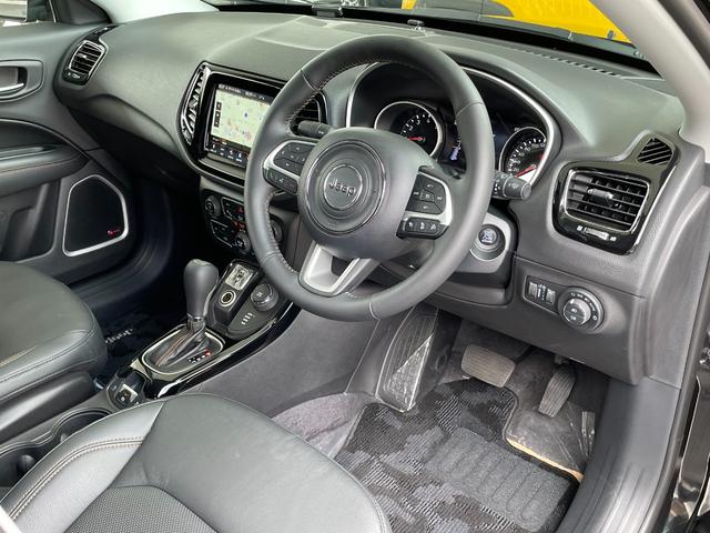 リミテッド 弊社元デモカー 純正ナビゲーション Bluetooth AppleCarplay レザーシート サンルーフ パワーリフトゲート 新車保証継承(33枚目)