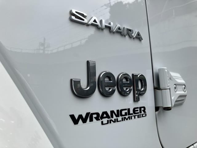 ジープ・ラングラーアンリミテッド 　ユーザー様下取り車両・純正ドライブレコーダー・純正フロアマット・純正アルミホイール（45枚目）