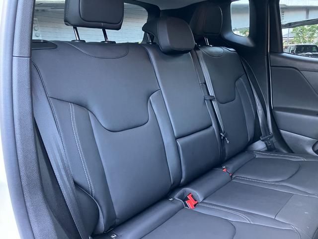 車庫証明など事務手続きもご安心ください。弊社提携の行政書士にてご対応できます。