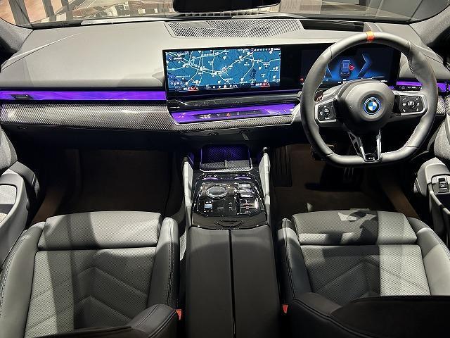 ＢＭＷ ｉ５