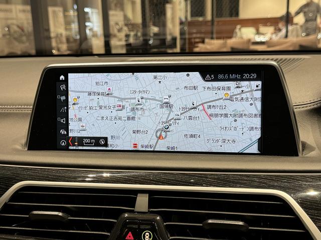 ７シリーズ ７４０ｅアイパフォーマンス　Ｍスポーツ　レーザーライト　アイボリーホワイトレザー　シートマッサージ　ベンチレーション　シートヒーター　フルセグＴＶ　ヘッドアップディスプレイ　アクティブクルーズコントロール　サンルーフ　ソフトクローズ（20枚目）