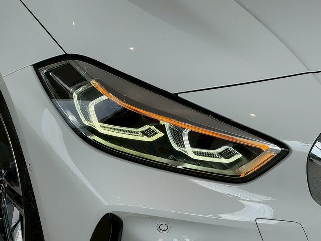 １シリーズ １１８ｉ　Ｍスポーツ　【正規認定中古車】【全国正規ディーラー保証付／２年・走行距離無制限】【弊社下取車】【ワンオーナー／禁煙車】【オートトランク】【ハーフレザー】【ナビゲーションパッケージ】【パーキングアシスト】【ＡＣＣ】（54枚目）